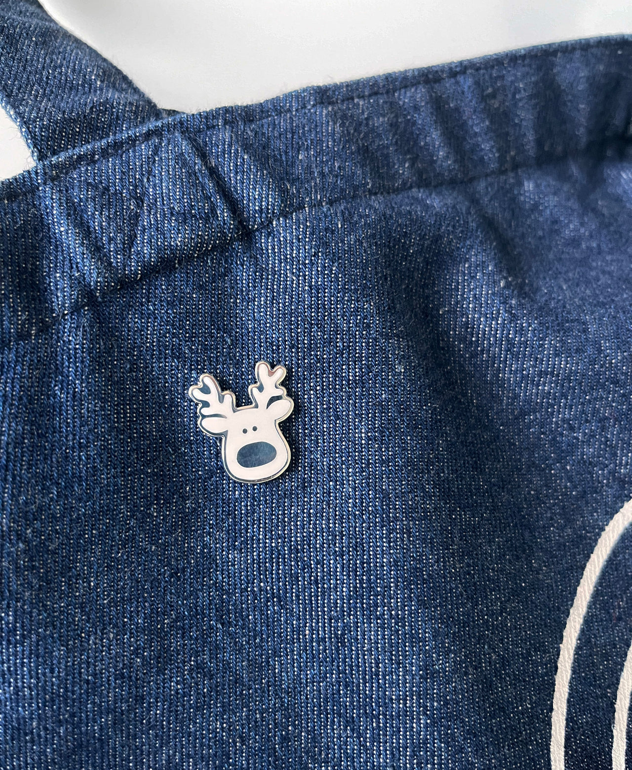 Happy Christmas - Reindeer Enamel Pin